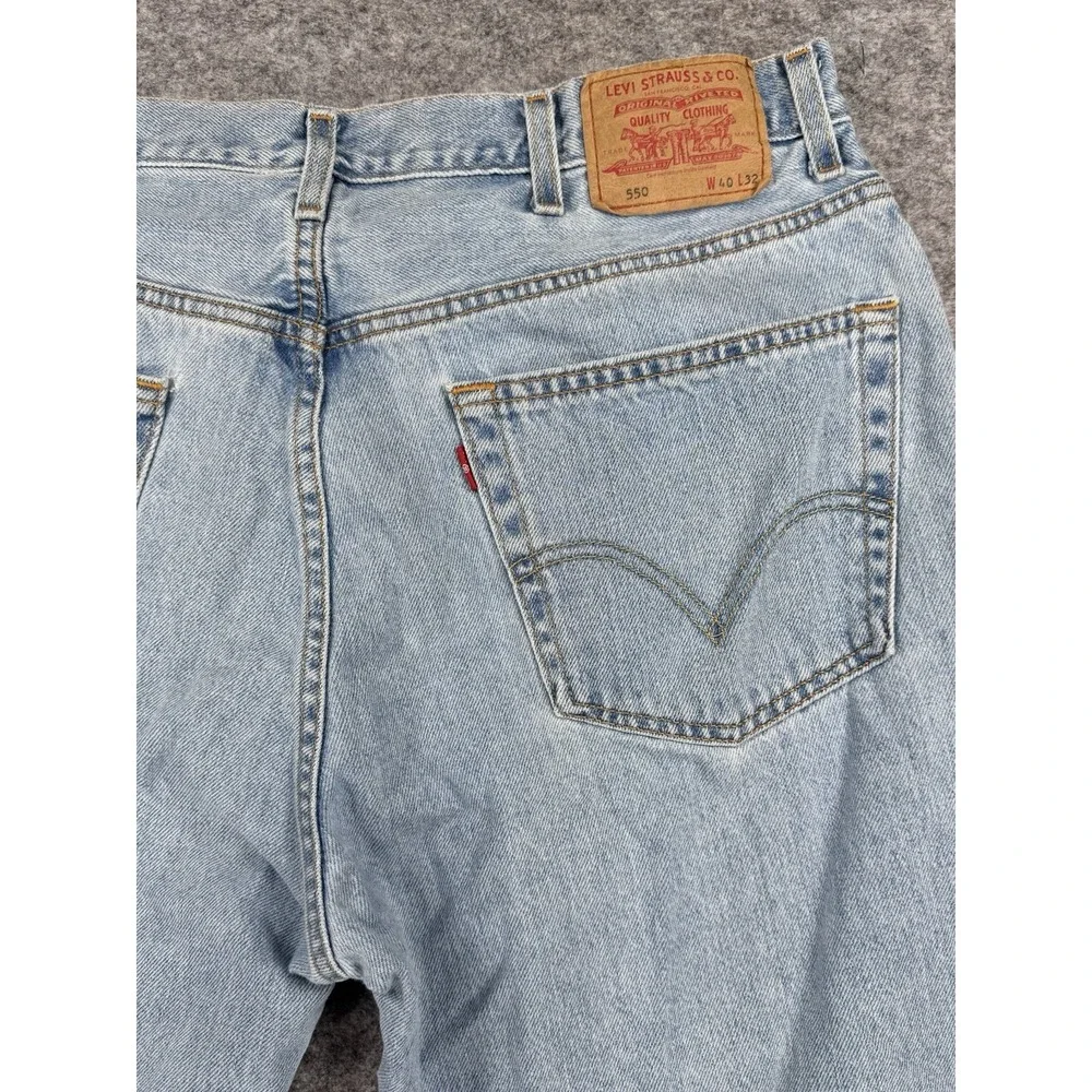 Levis 550 Relaxed Fit Blue Denim Jeans‎ Mens 40 x 32 Straight Leg Mid Rise